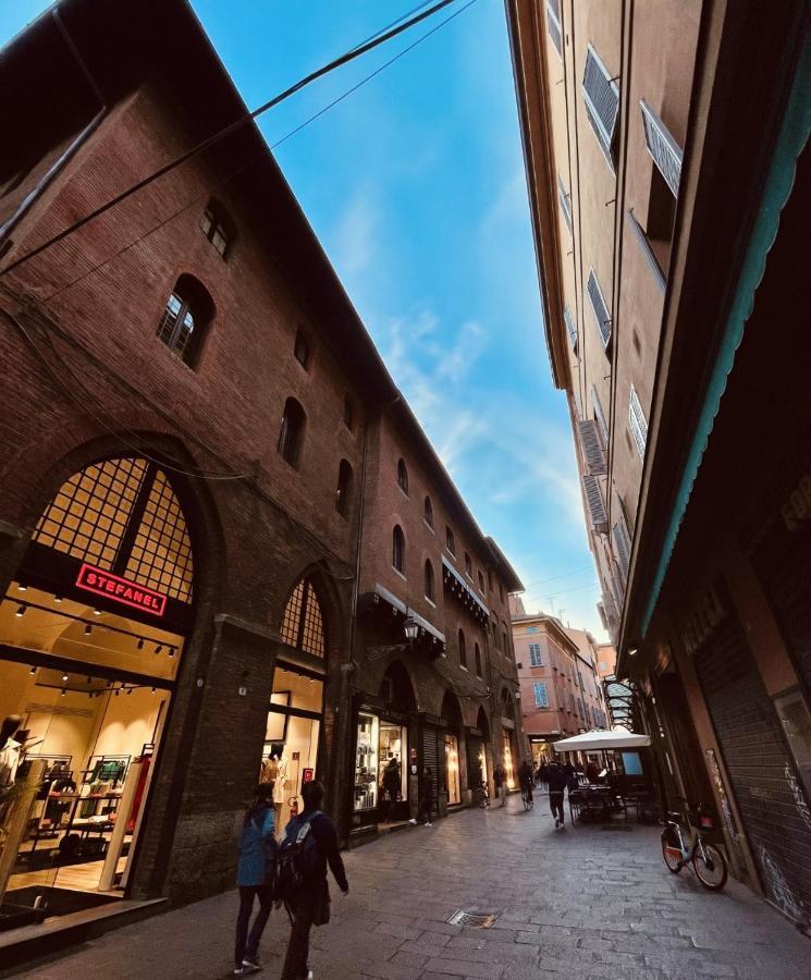 Lovely 1 Bedroom Apartment Nearby Piazza Maggiore Bologna Exterior photo